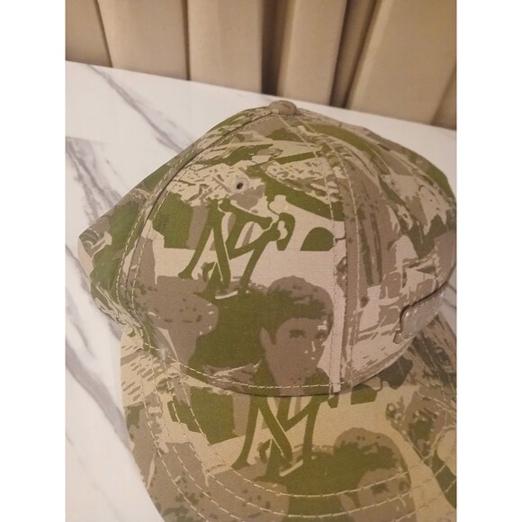 Scarface Vintage Camo Movie Print Baseball Hat  XL Camouflage Fitted Cap - Picture 4 of 6